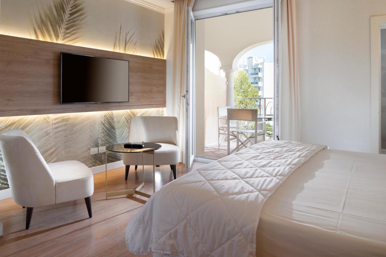 Hotel Corallo Riccione Esterno foto