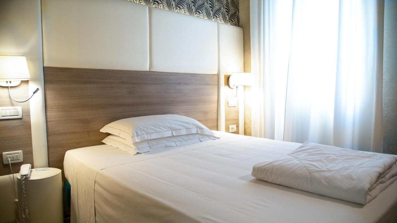 Hotel Corallo Riccione Esterno foto