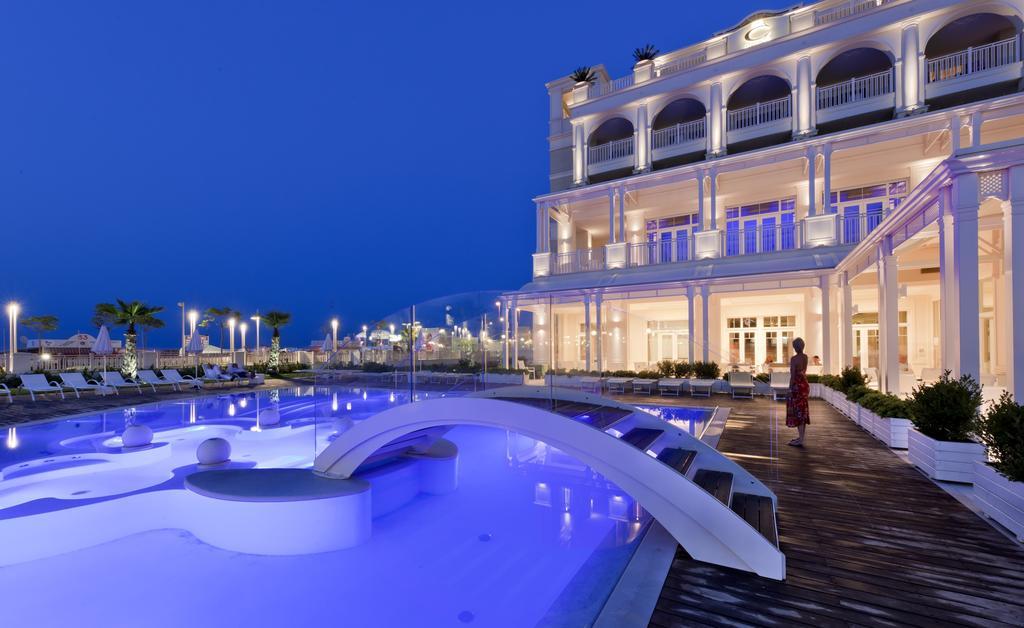 Hotel Corallo Riccione Esterno foto